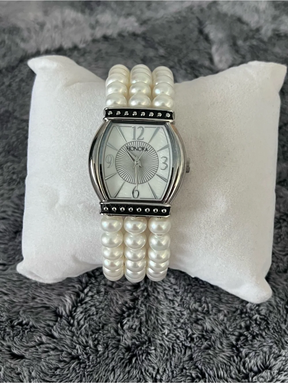Vintage Honora Cultured Triple Strand Freshwater Pearl Cuff Watch NWOT
